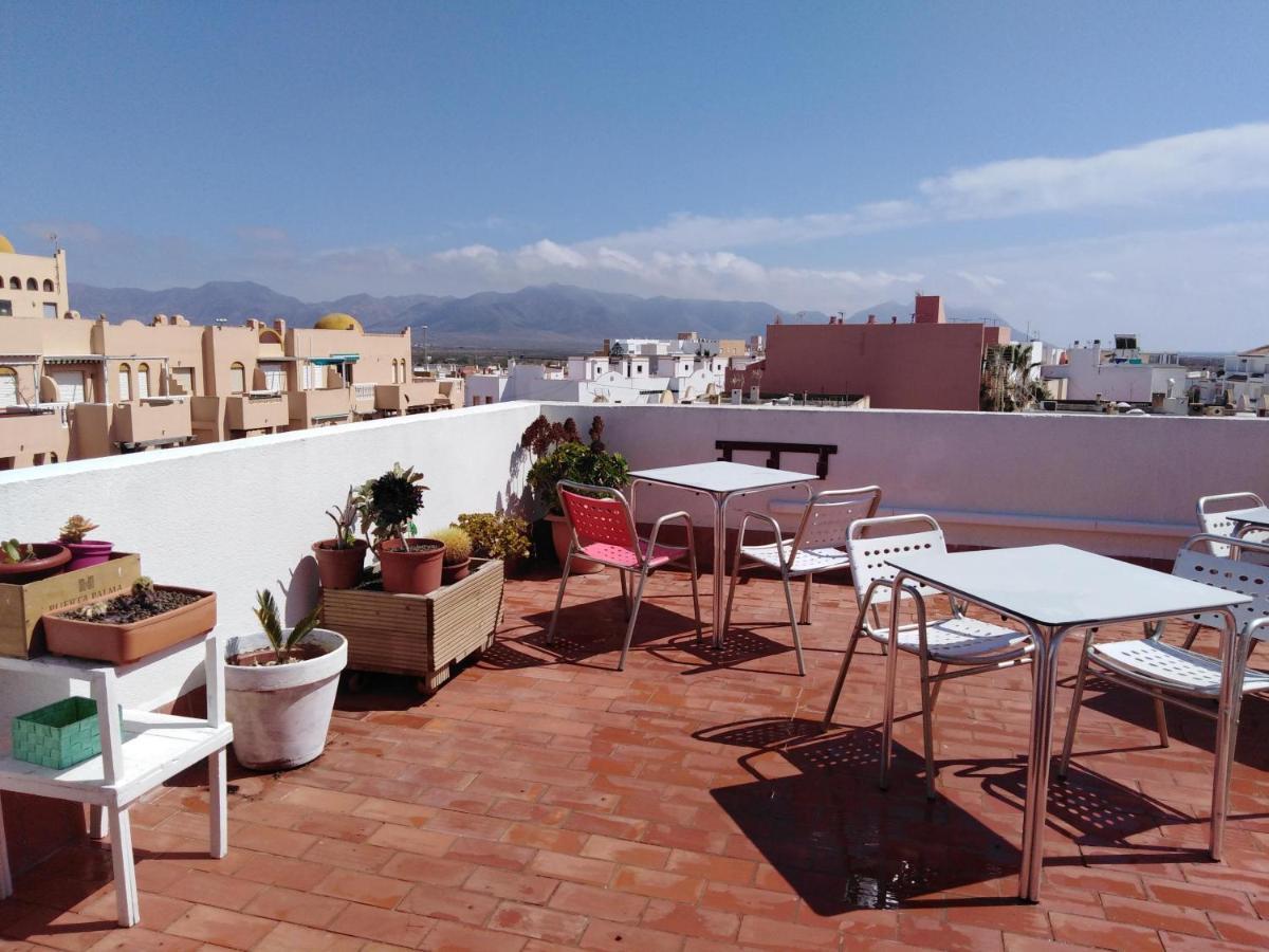 Paupet Hotel Almería Buitenkant foto